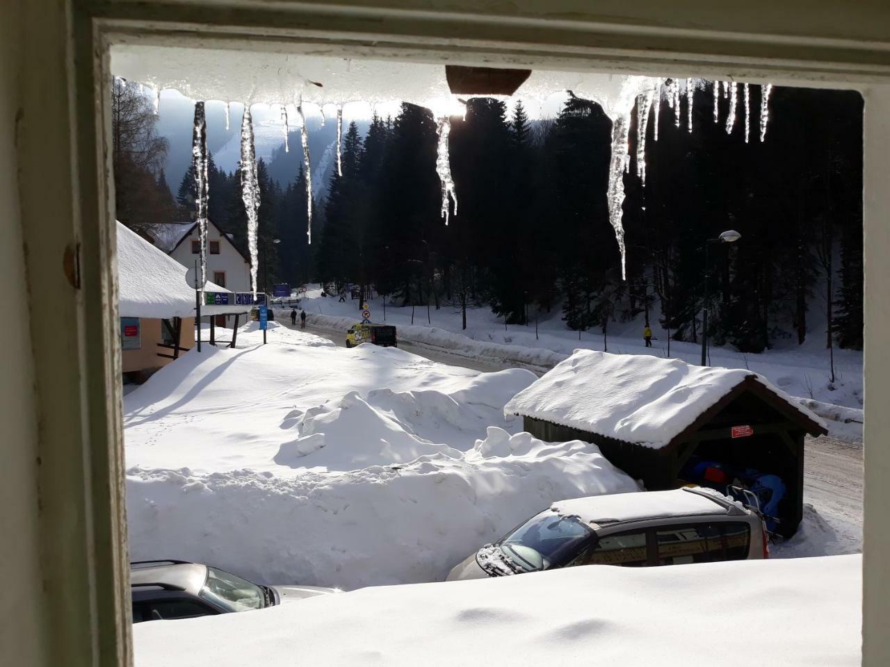 Hostel Fortuna Špindlerŭv Mlýn Buitenkant foto